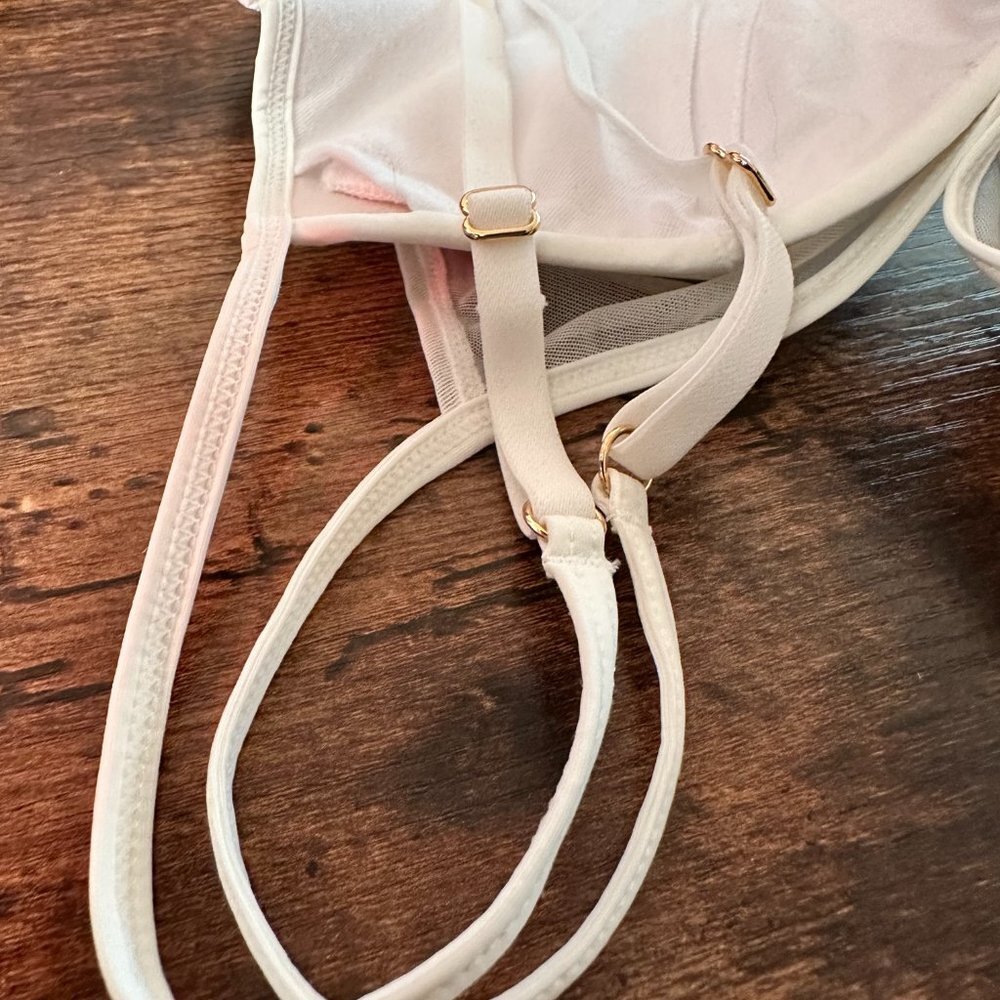 Maison Close Triangle Back Hook Bra White 34B - Picture 8 of 10